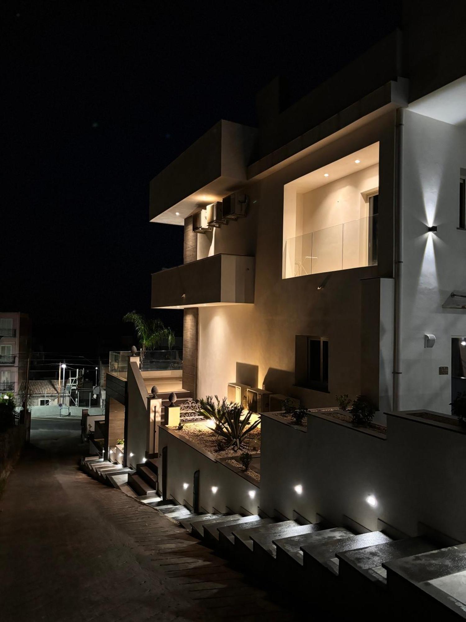 Ig - "Villa Don Antonio" Apartments Giardini Naxos Exterior photo