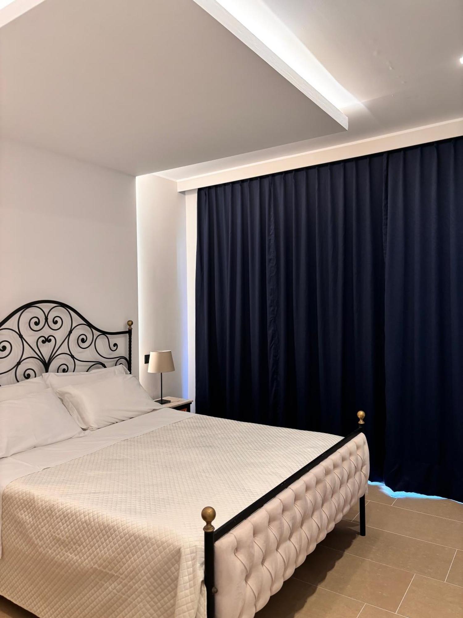Ig - "Villa Don Antonio" Apartments Giardini Naxos Exterior photo