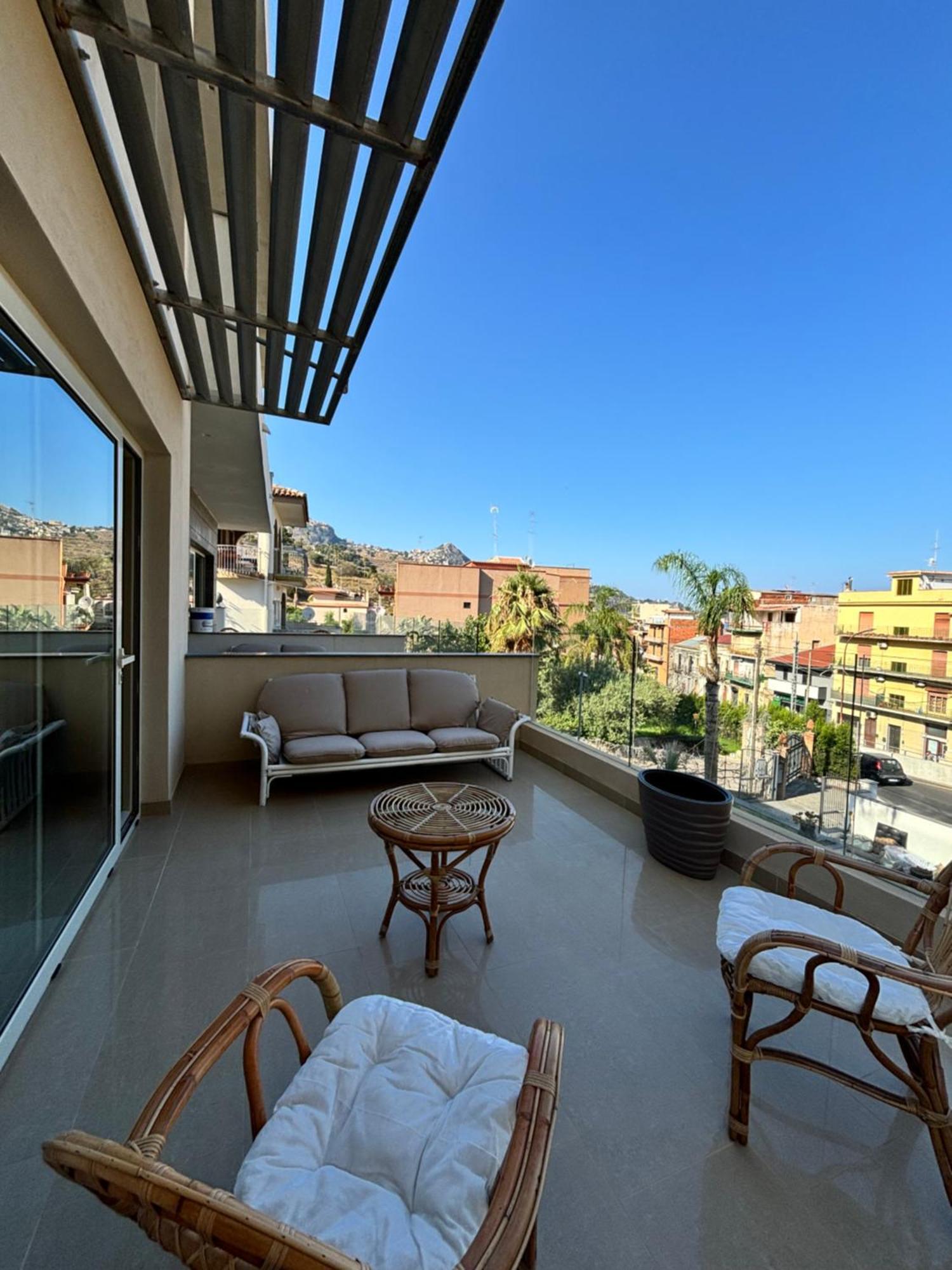 Ig - "Villa Don Antonio" Apartments Giardini Naxos Exterior photo
